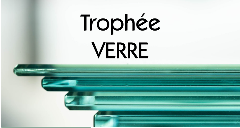 trophée en verre personnalisé